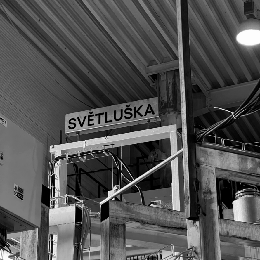 světluška_furnace_bomma_bw