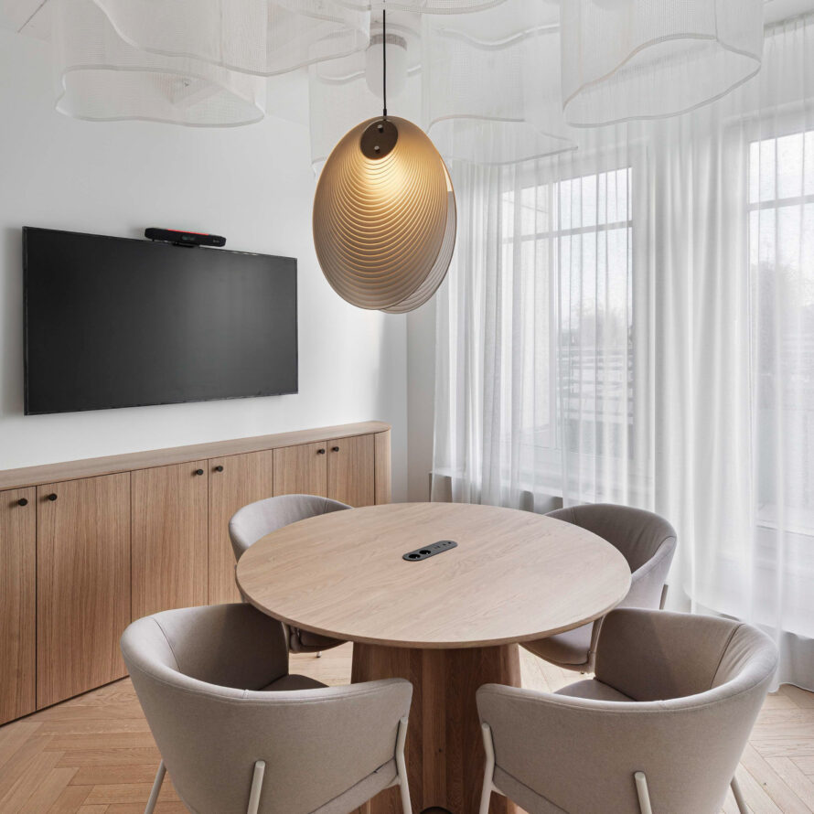 Mussels_JSK_office_Prague_ph_Filip Gyore_3