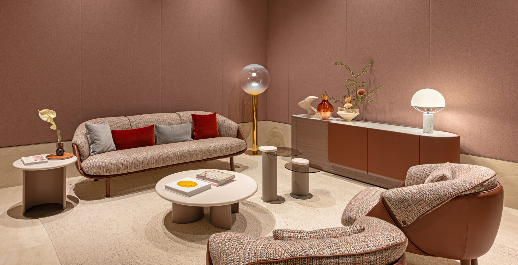 Phenomena_Bomma_Turri_stand_SDM25 Riban & Nook 01ph_ftfoto