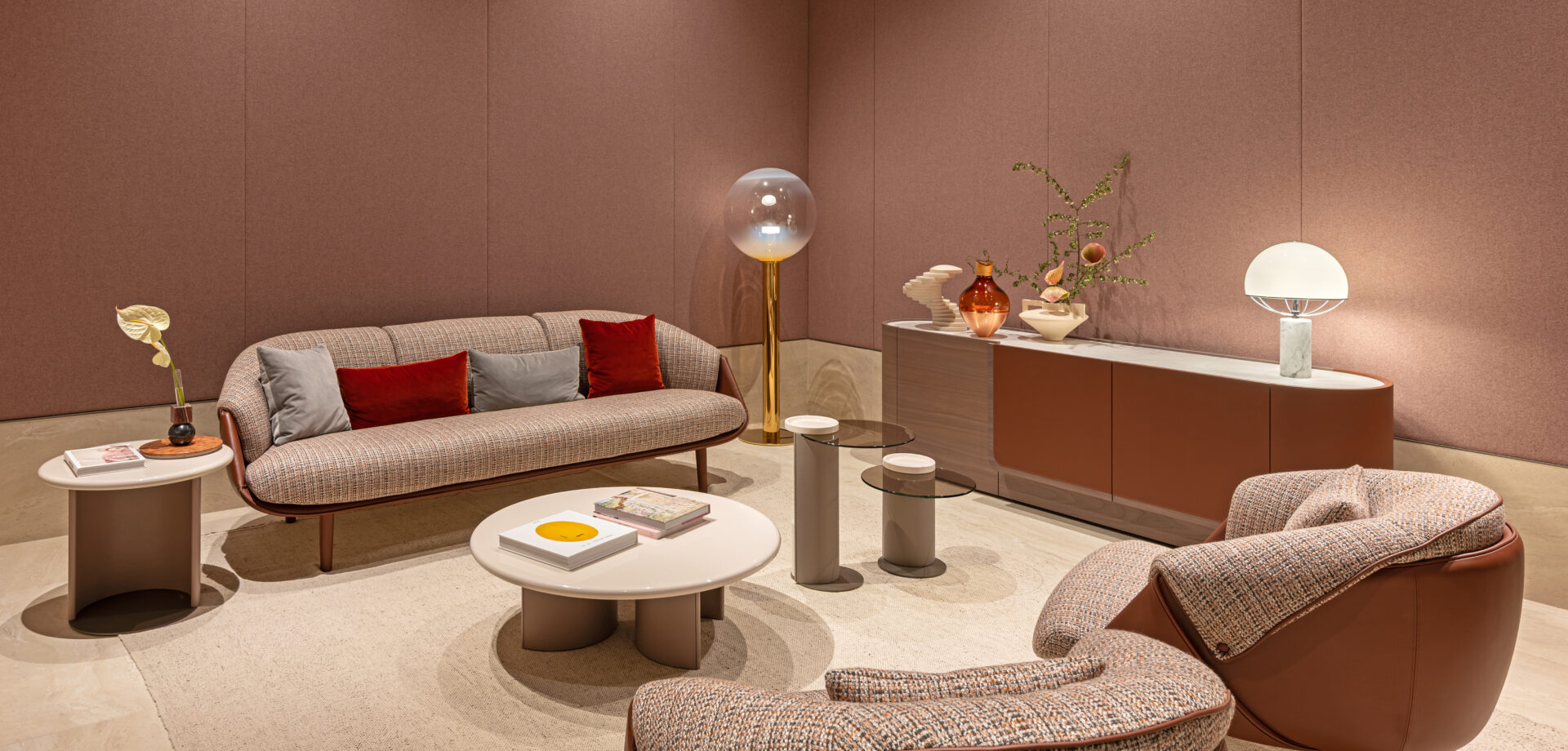 Phenomena_Bomma_Turri_stand_SDM25 Riban & Nook 01ph_ftfoto