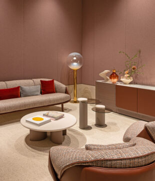 Phenomena_Bomma_Turri_stand_SDM25 Riban & Nook 01ph_ftfoto