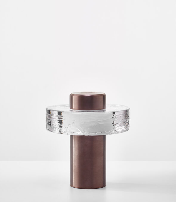 BOMMA_Ollo_portable_lamp_brushed_bronze_OFF