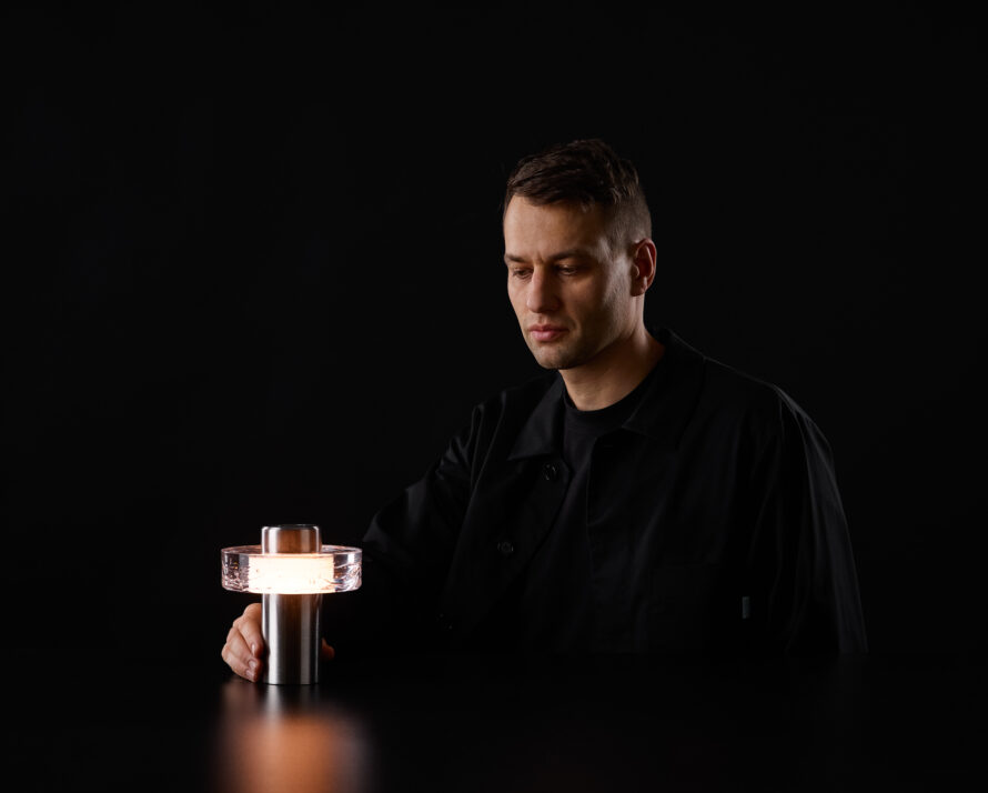 BOMMA_Ollo_portable_lamp_Vaclav_Mlynar