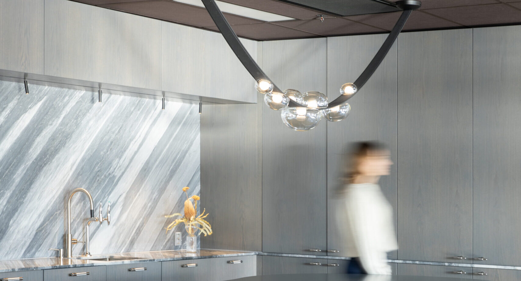 BOMMA_Dew_Drops_Nadia Norskott Metropolis_partner_Anker&Co_02