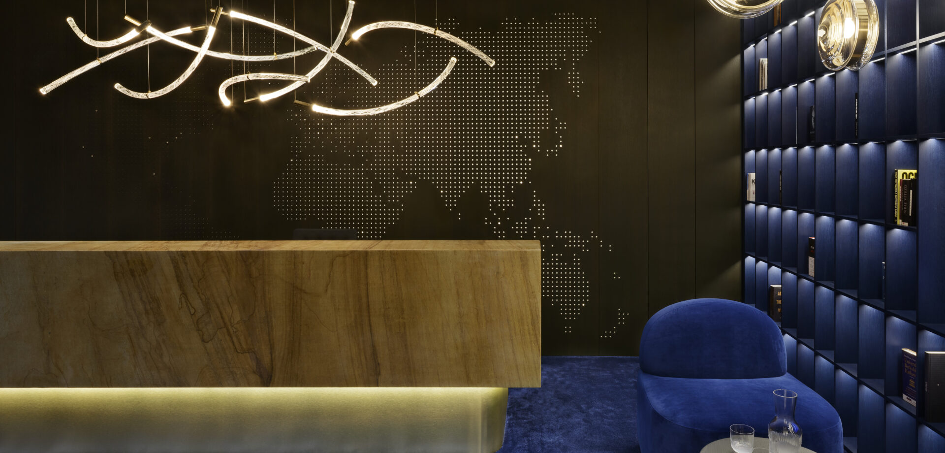 Flare_Phenomena_ONE FAMILY OFFICE_interior_CMC_Architects_ph_Havlova (3)