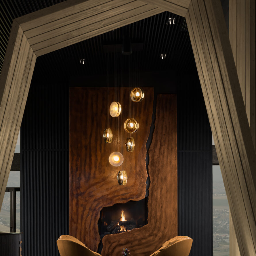 Soap_Orbital_DB_Star_The_Edge_ph_Soodabeh_Naderi_partner_Lightform (3) (1)